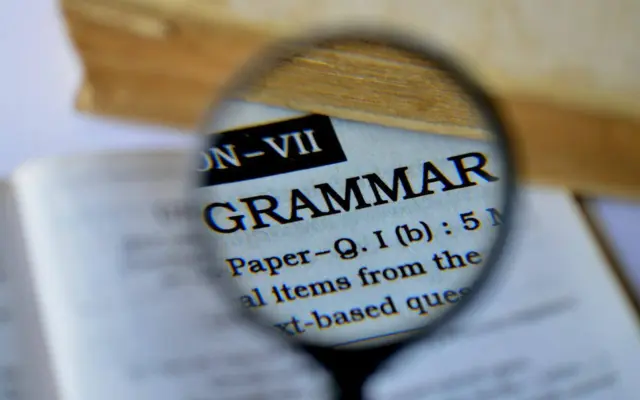 Grammatikbog til at lære arabisk