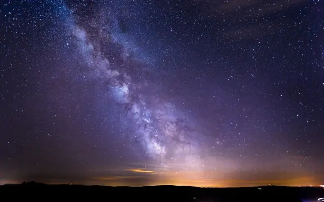 Sternenhimmel während der Nacht der Bestimmung